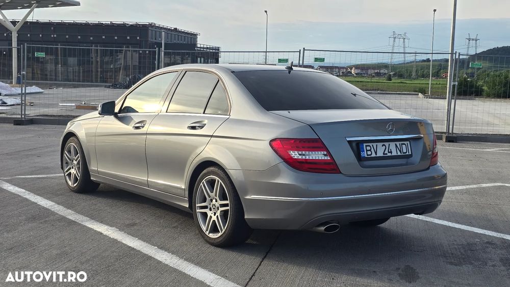 Mercedes-Benz C 200 - 4