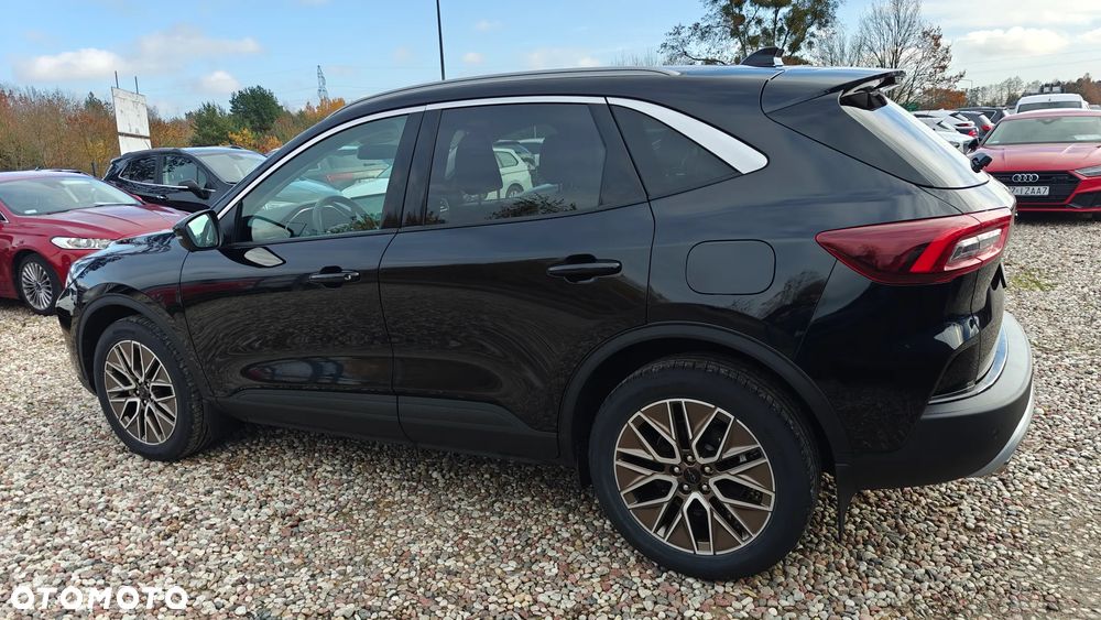 Ford Kuga 2.5 Duratec FHEV TITANIUM - 4