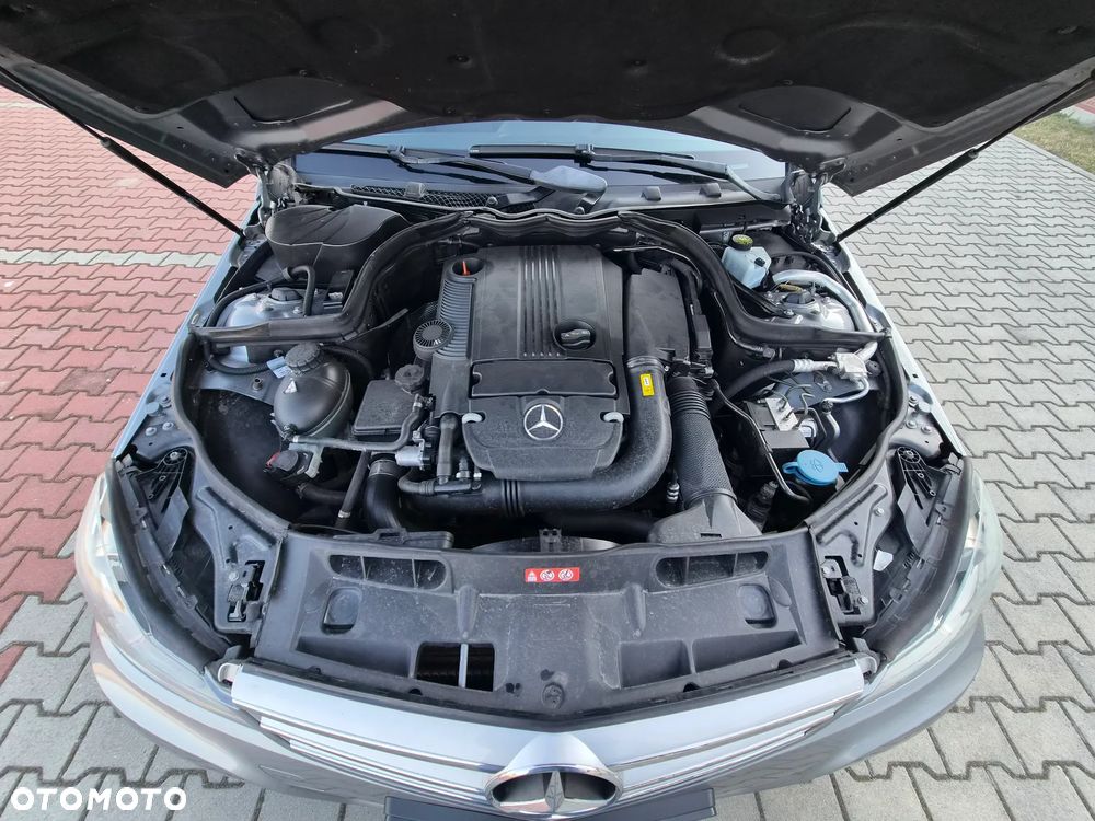 Mercedes-Benz Klasa C 180 BlueEFFICIENCY Avantgarde - 26