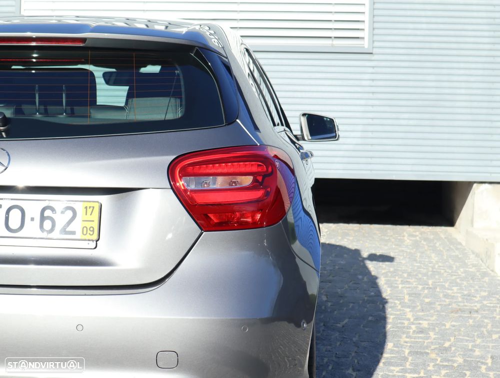 Mercedes-Benz A 180 d Urban - 14