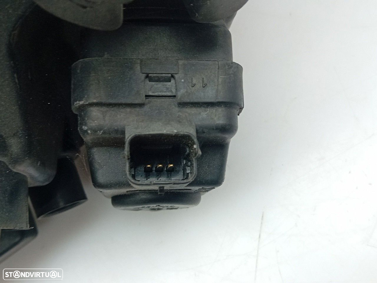 Ótica / farol direita PEUGEOT 107 - 8