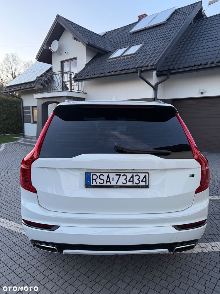 Volvo XC 90 B5 D AWD R-Design - 22