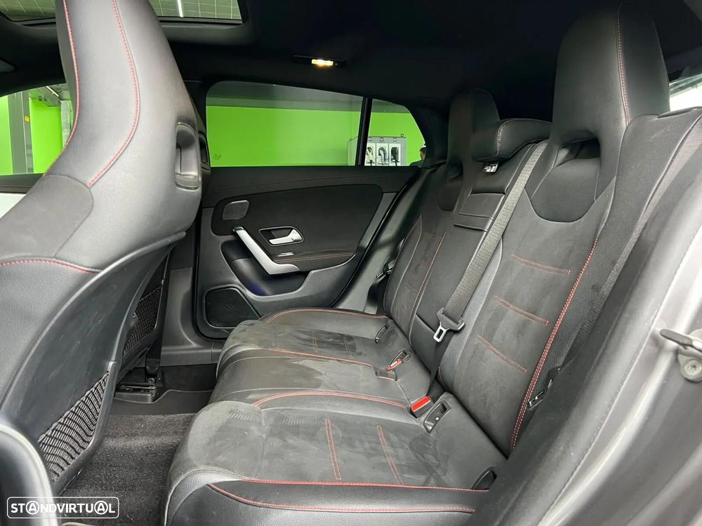 Mercedes-Benz CLA 250 e Shooting Brake AMG Line - 12