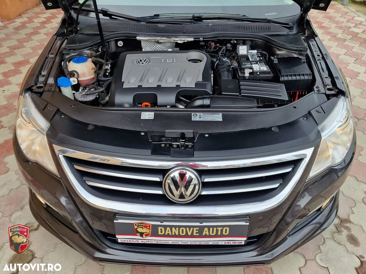 Volkswagen Passat CC 2.0 Blue TDI - 24