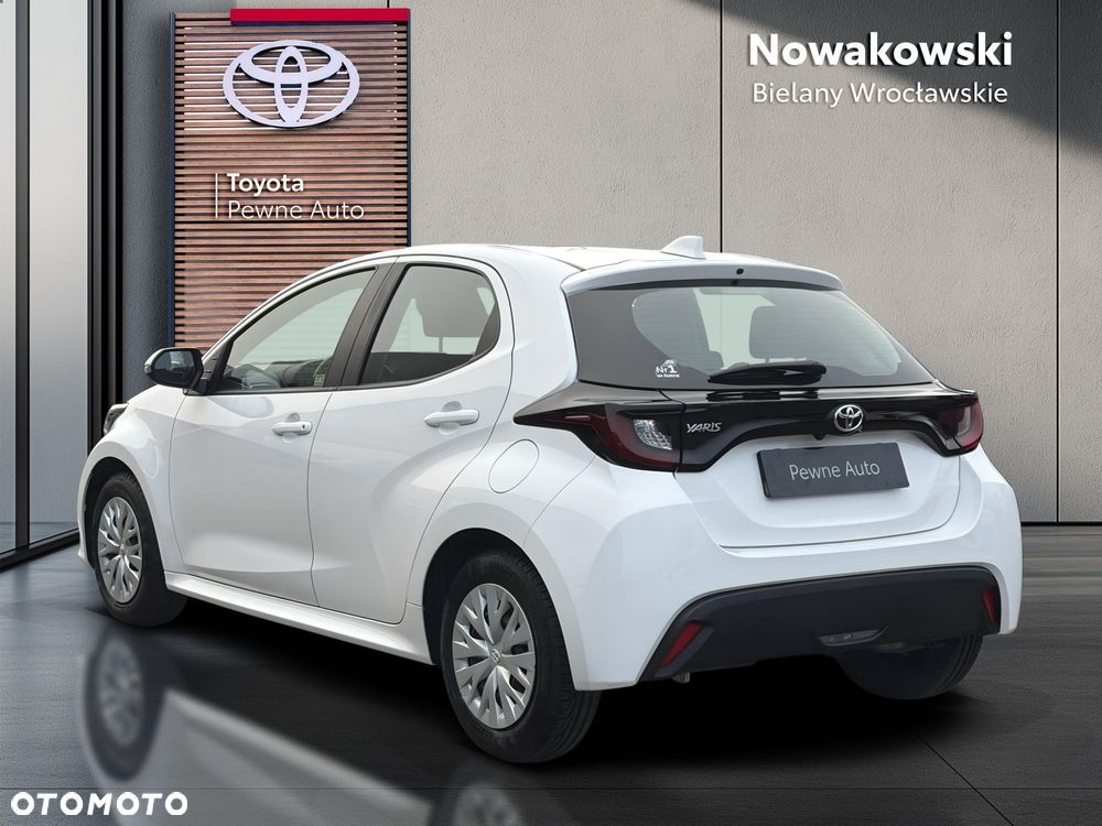 Toyota Yaris 1.0 Comfort - 4