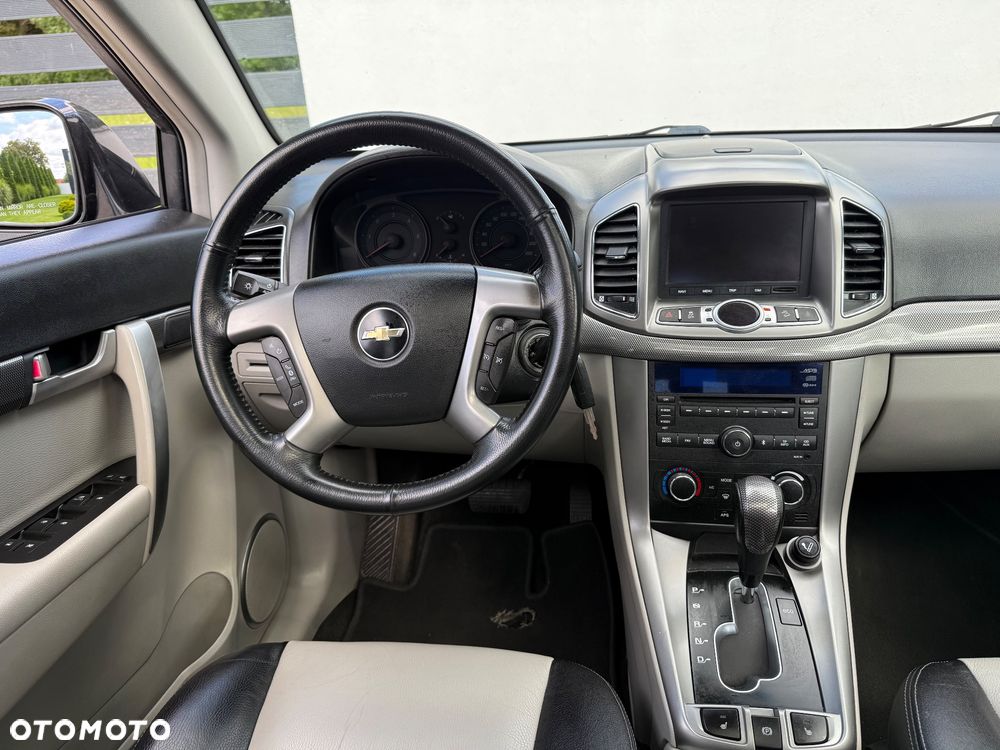 Chevrolet Captiva 2.2 TD AWD Automatik LTZ - 16