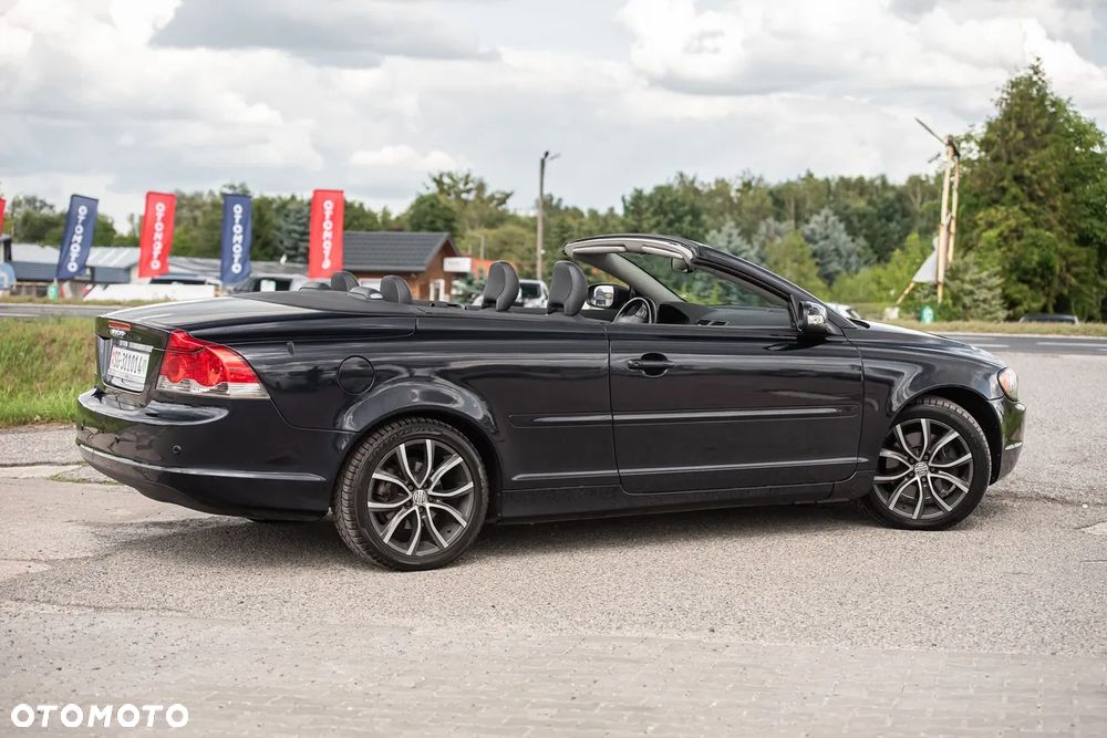 Volvo C70 2.4i Momentum - 10