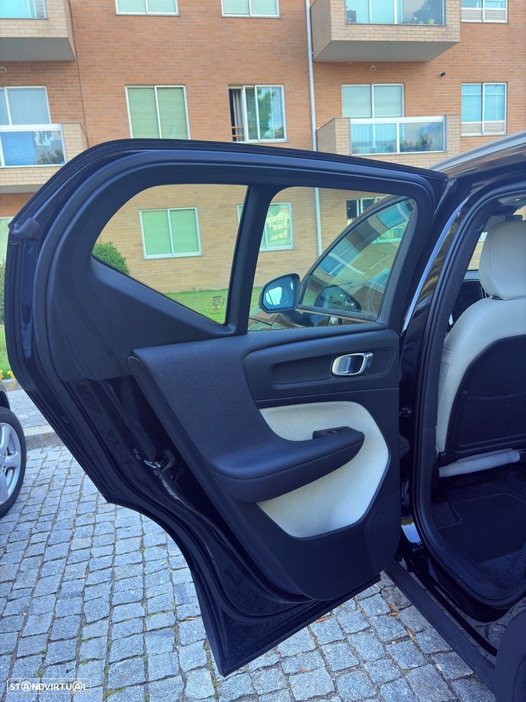 Volvo XC 40 2.0 D3 Momentum Plus Geartronic - 17