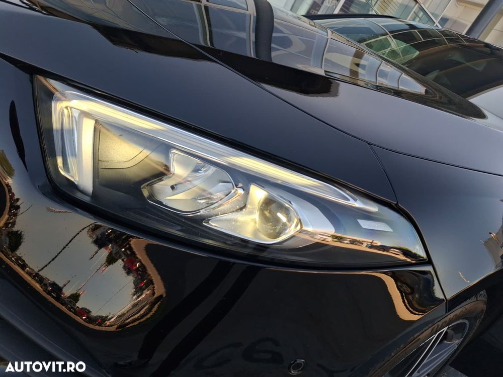 Mercedes-Benz A 250 e Aut. - 26