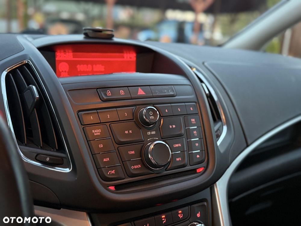 Opel Zafira - 20