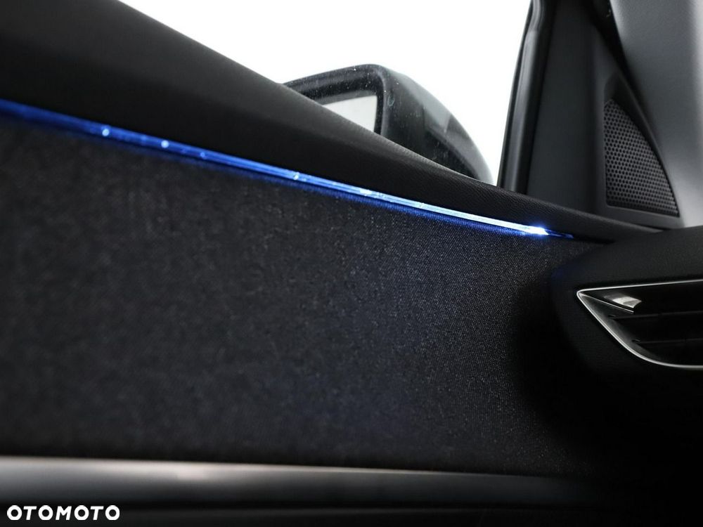 Peugeot 3008 1.2 PureTech Allure S&S EAT8 - 37