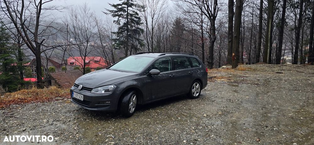 Volkswagen Golf 2.0 TDI DPF BMT Comfortline - 10