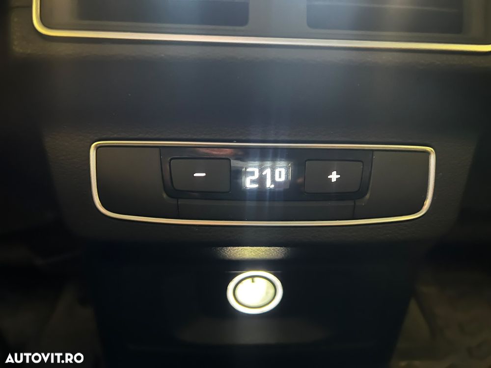 Audi Q5 40 TDI quattro S tronic design - 11