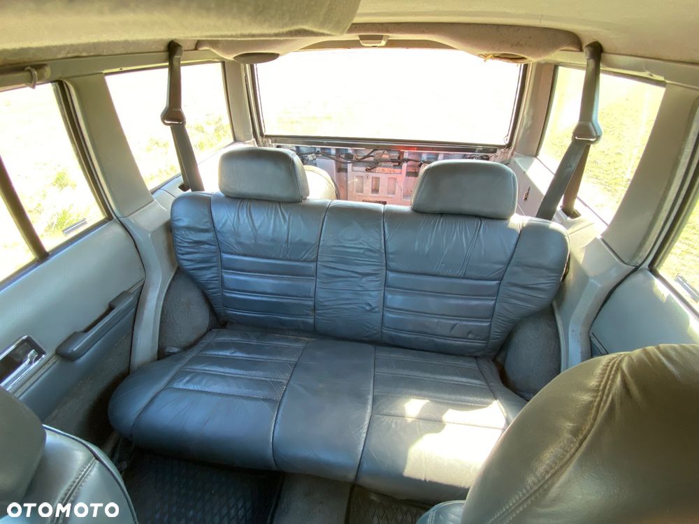 Jeep Cherokee - 18