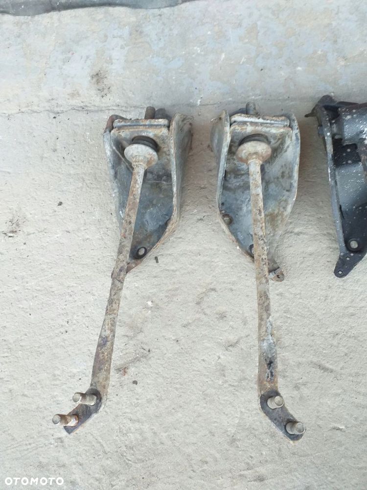 Toyota MR2 SW20 2,0 wahacz PRZÓD mocowanie wahacza - 1
