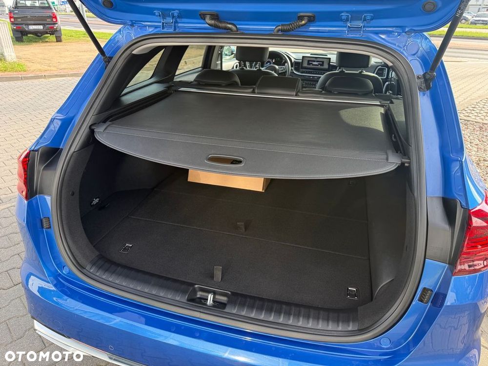 Kia Ceed 1.6 GDI PHEV Business Line DCT - 9