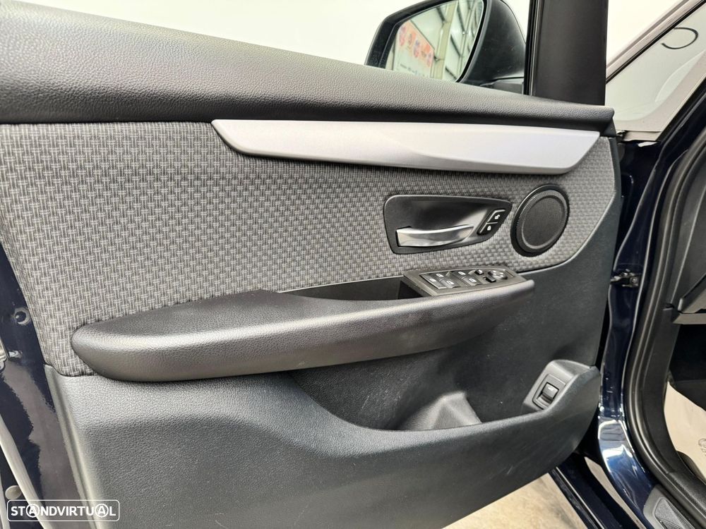 BMW 216 Gran Tourer d Aut. Advantage - 21