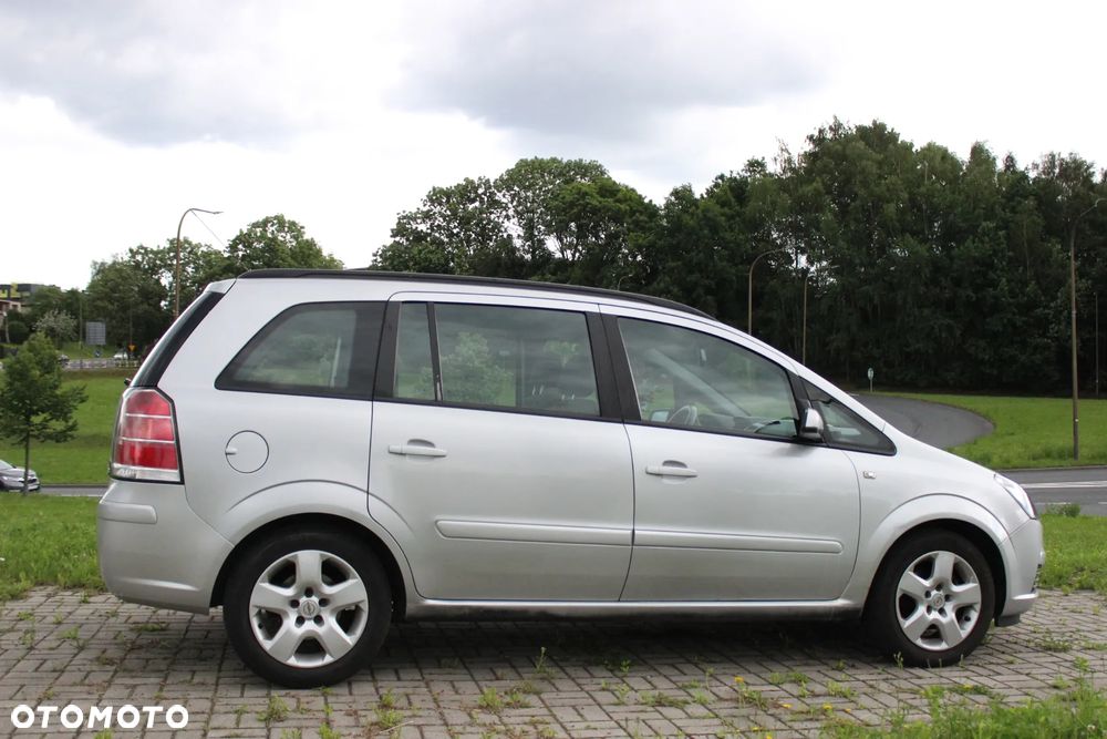 Opel Zafira 1.8 Elegance - 6