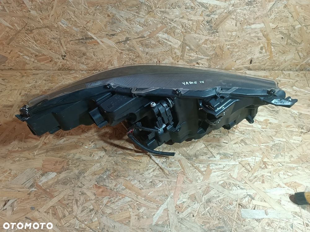 LAMPA PRZÓD PRZEDNIA LEWA FULL LED TOYOTA YARIS IV - 6