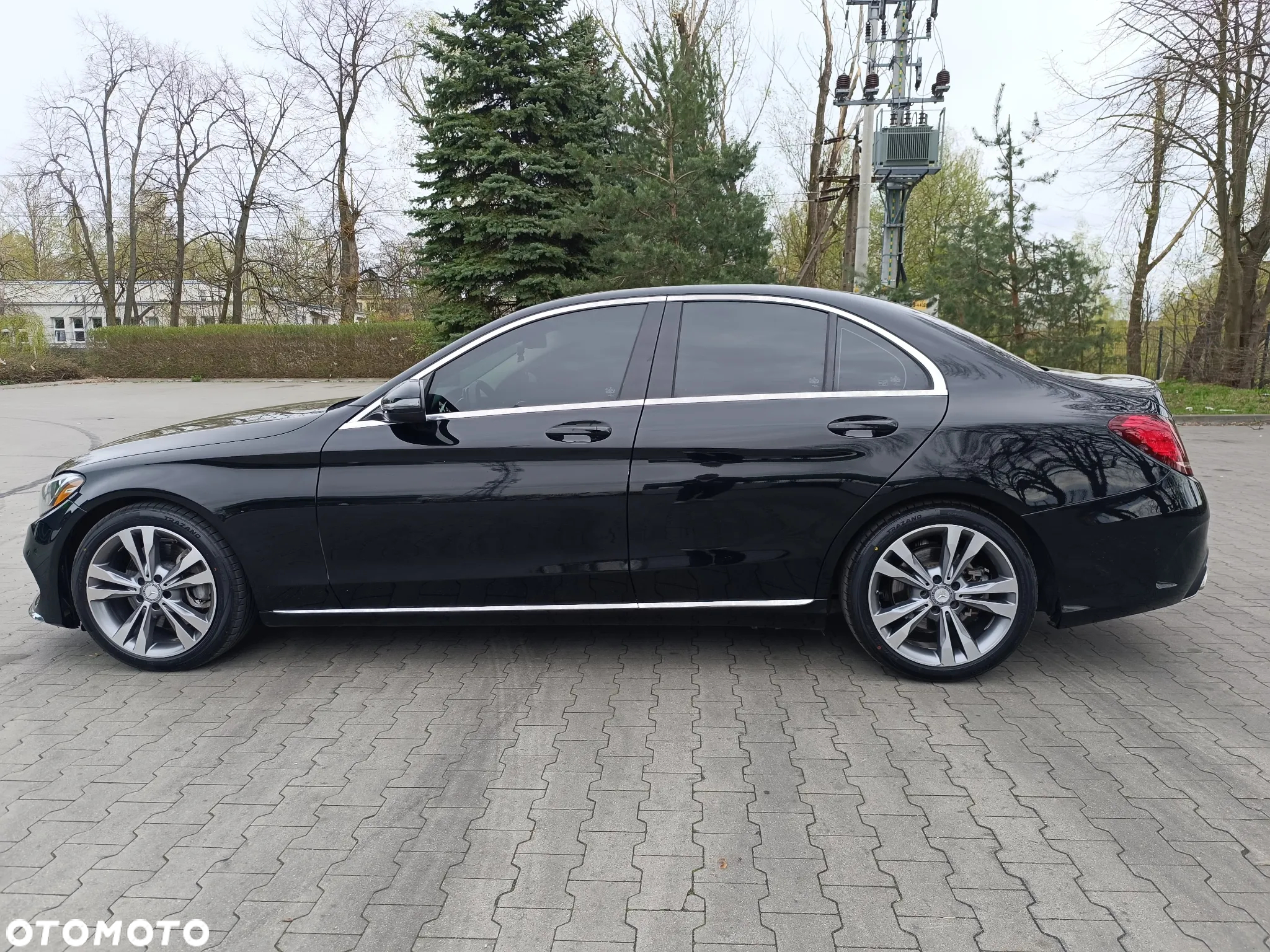 Mercedes-Benz Klasa C 300 7G-TRONIC AMG Line - 16