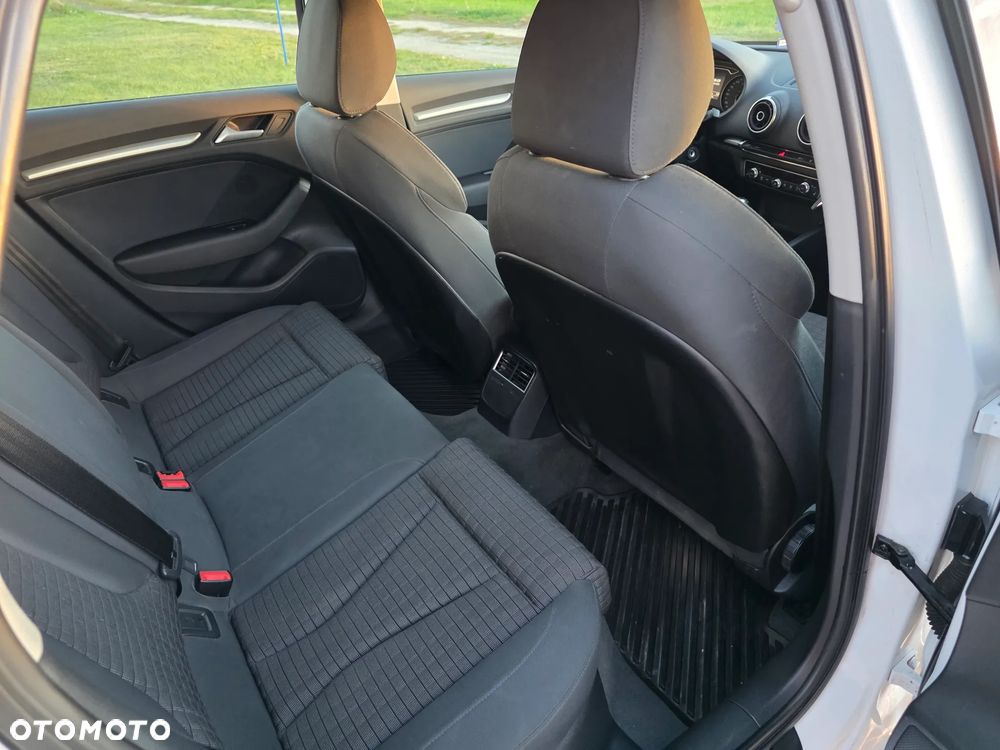 Audi A3 Sportback - 24