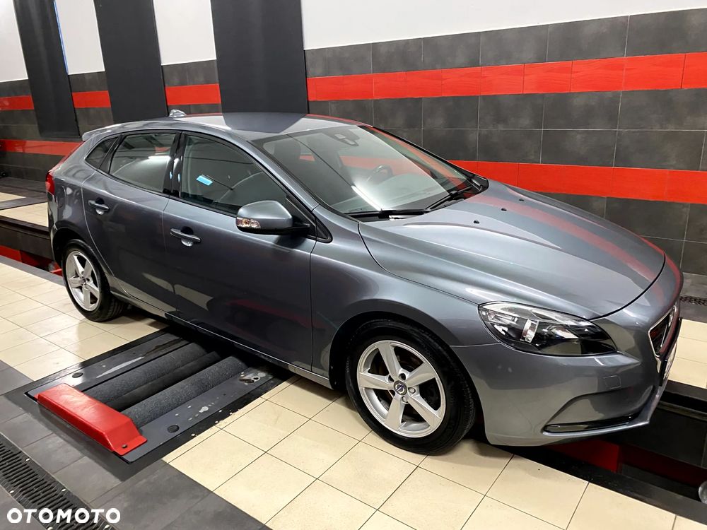 Volvo V40 D2 Powershift Summum - 5