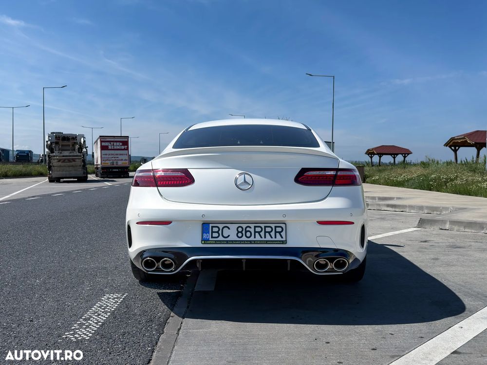 Mercedes-Benz E - 7