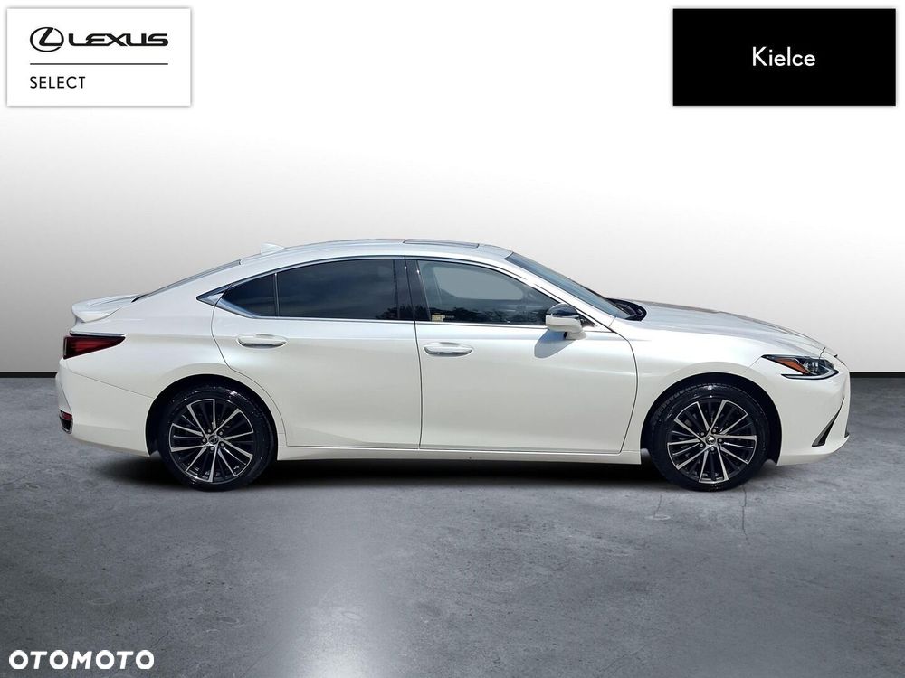 Lexus ES 300h Business Edition - 6