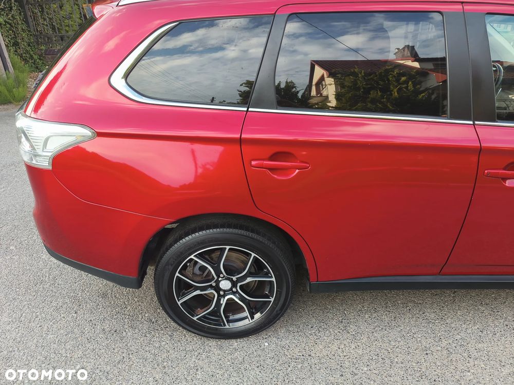 Mitsubishi Outlander 2.0 2WD CVT Diamant Edition - 19