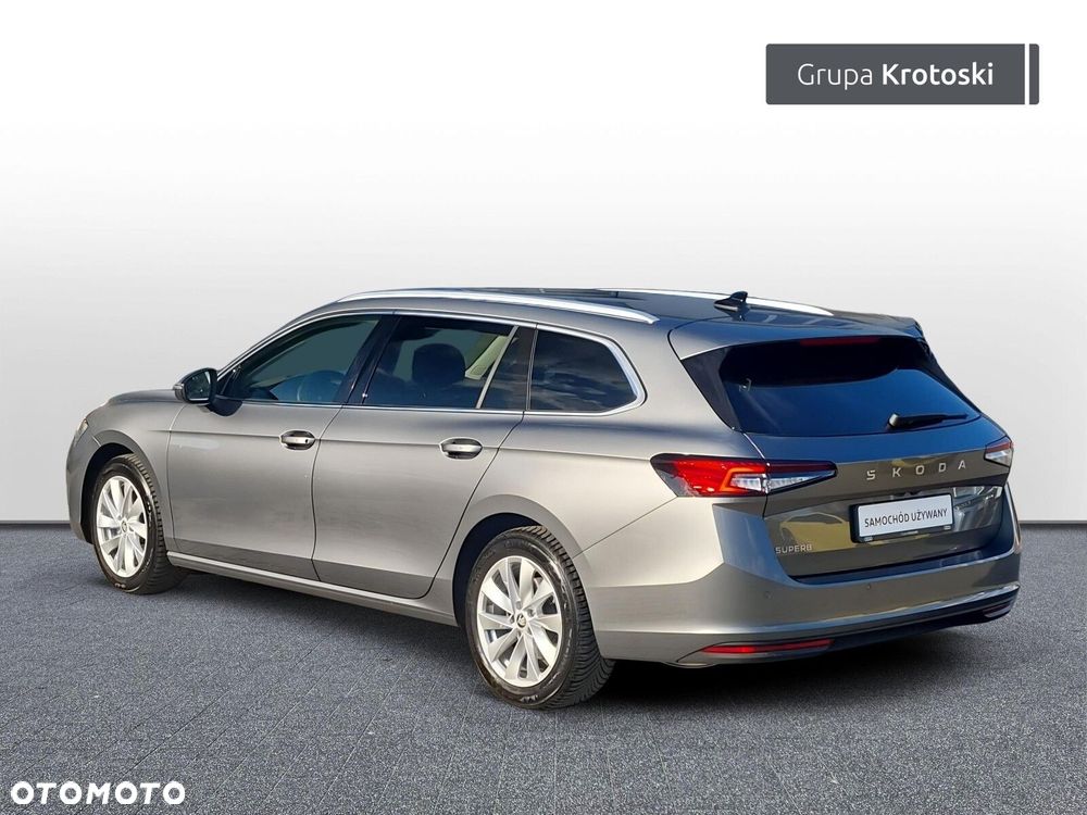 Skoda Superb 1.5 TSI mHEV Selection DSG - 4