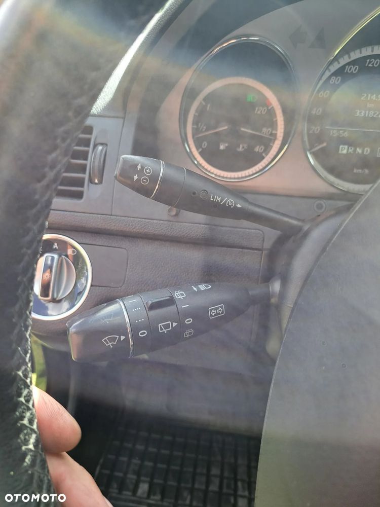 Mercedes-Benz Klasa C 220 CDI DPF Automatik BlueEFFICIENCY Avantgarde - 18