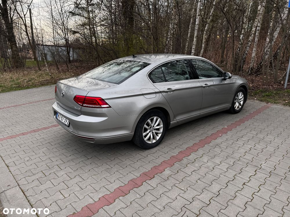 Volkswagen Passat 2.0 TDI BMT Comfortline - 5