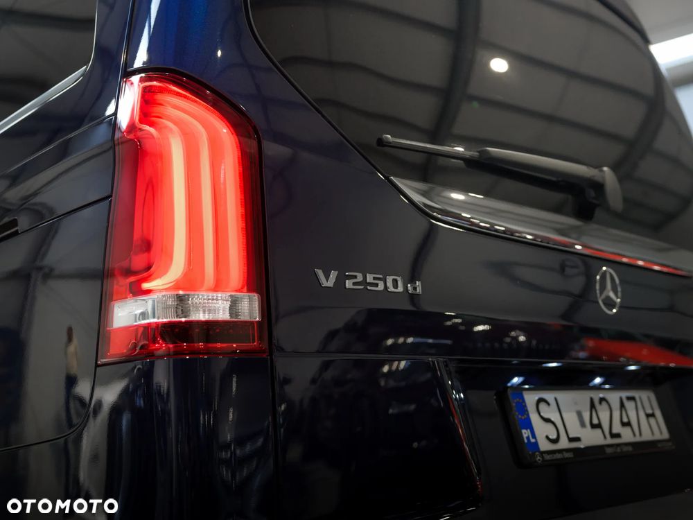 Mercedes-Benz Klasa V 250 d Avantgarde 9G-Tronic (d³ugi) - 7