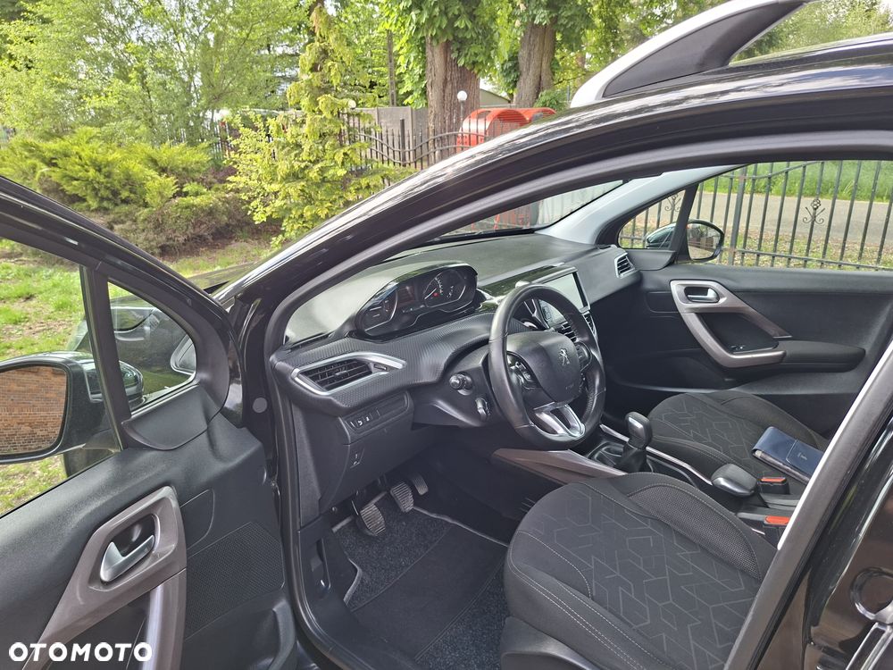 Peugeot 2008 PureTech 82 Access - 35