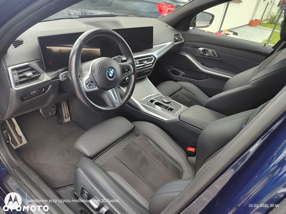 BMW Seria 3 320d xDrive - 10