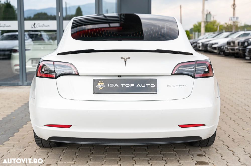Tesla Model 3 Langstreckenbatterie Allradantrieb Dual Motor - 3