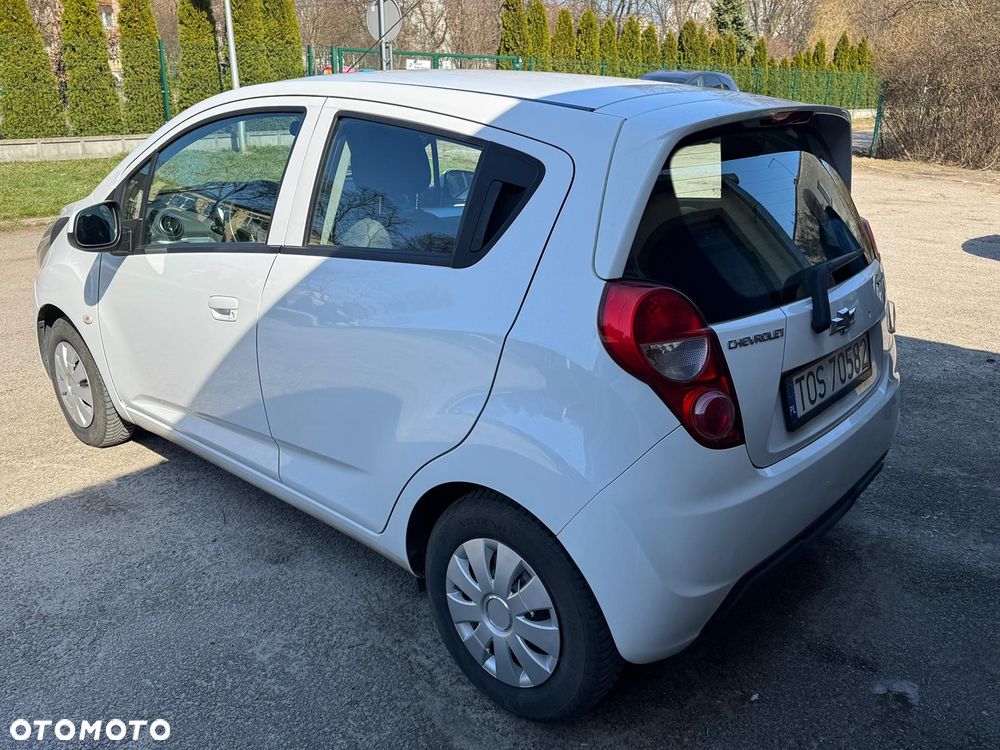 Chevrolet Spark 1.0 LS+ Design - 3