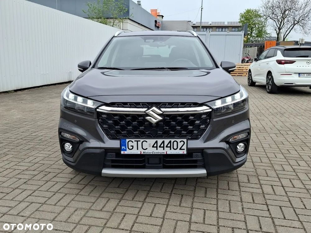 Suzuki S-Cross 1.5 DualJet Hybrid Elegance AGS - 2