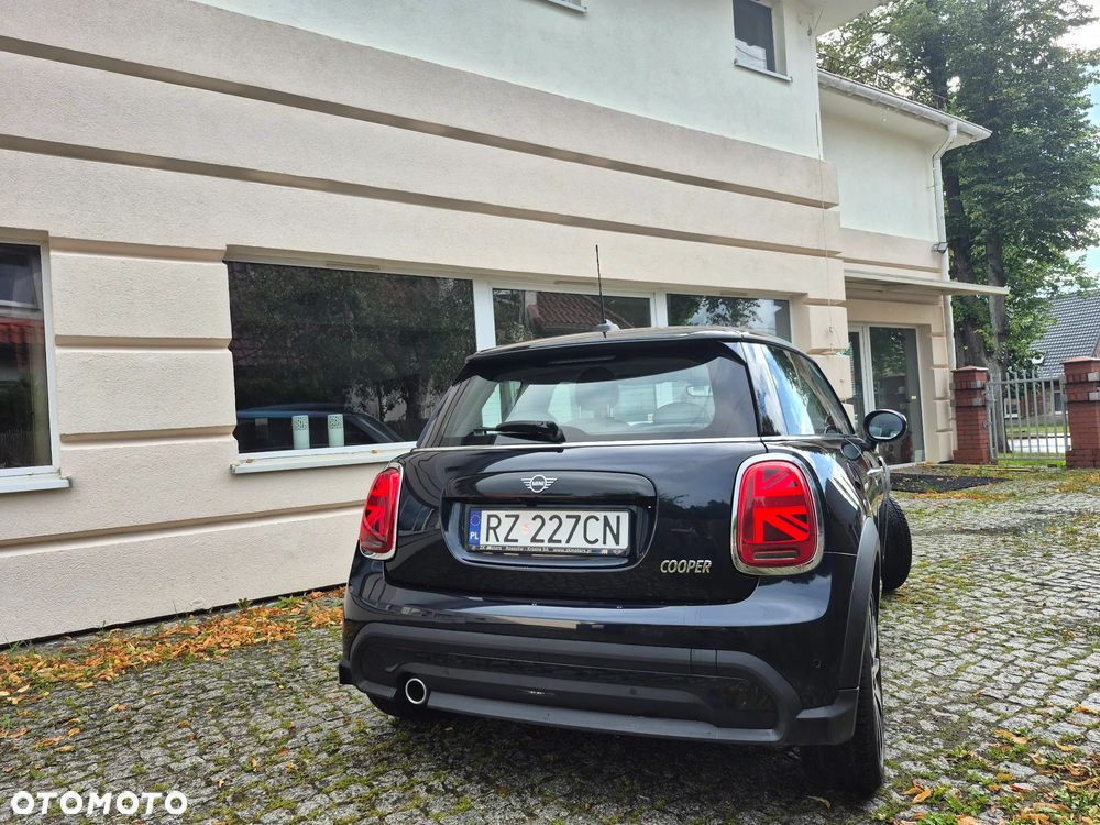 MINI Cooper Yours Trim - 2