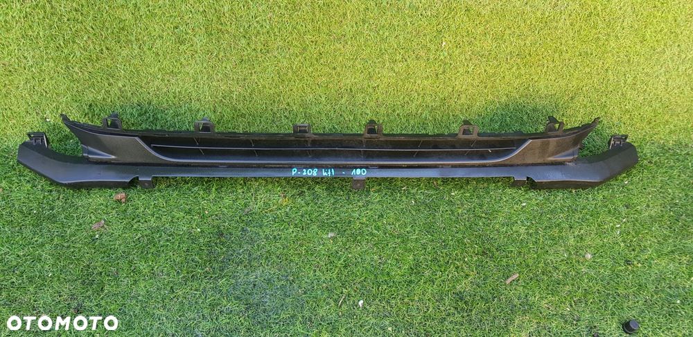 kratka zderzaka atrapa peugeot 208 lift - 1