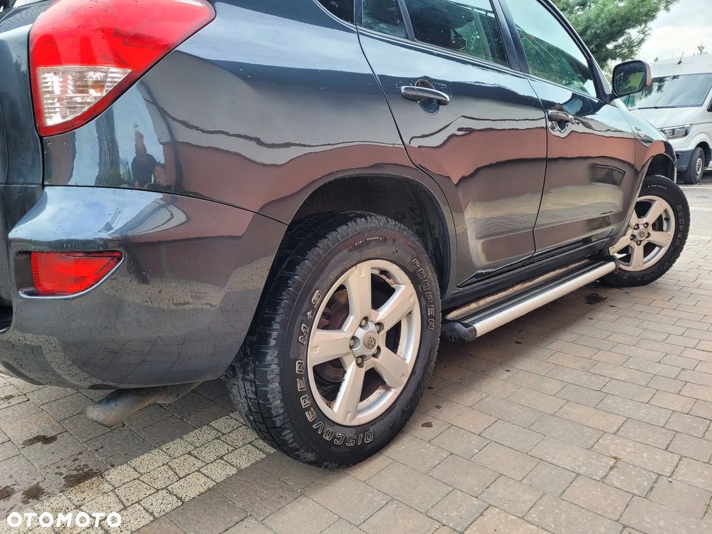 Toyota RAV4 2.2 D-4D 4x4 - 3