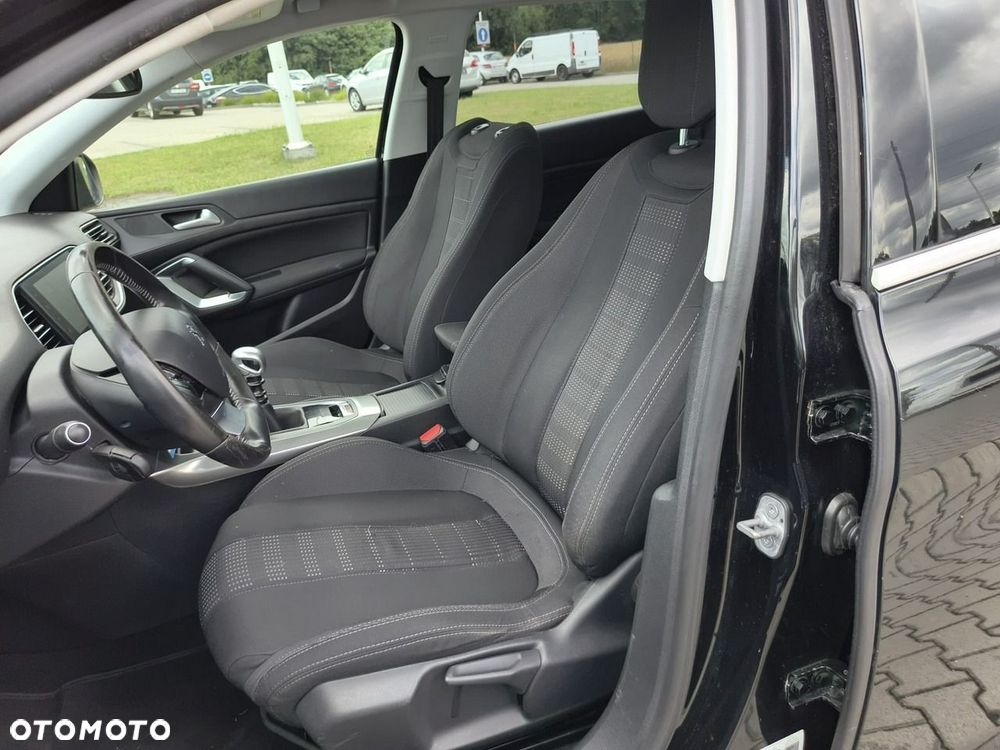 Peugeot 308 - 9