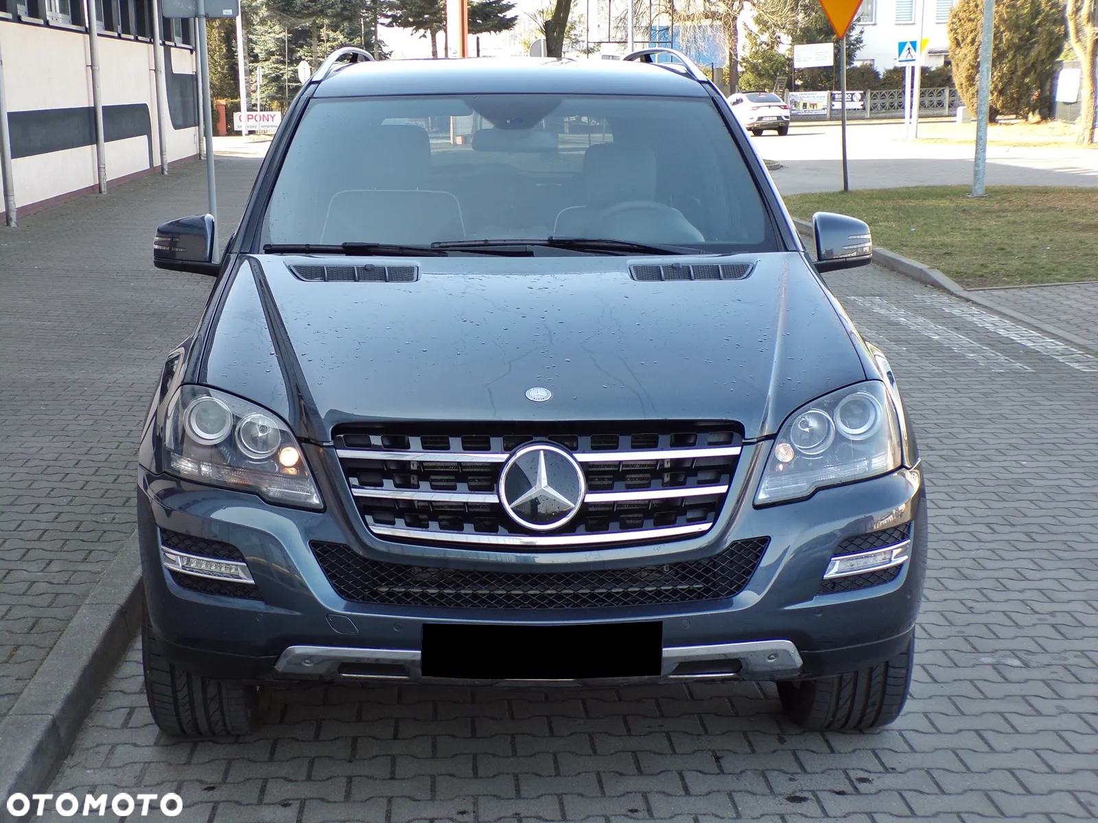 Mercedes-Benz ML 300 CDI 4Matic 7G-TRONIC DPF BlueEFFICIENCY Grand Edition - 5