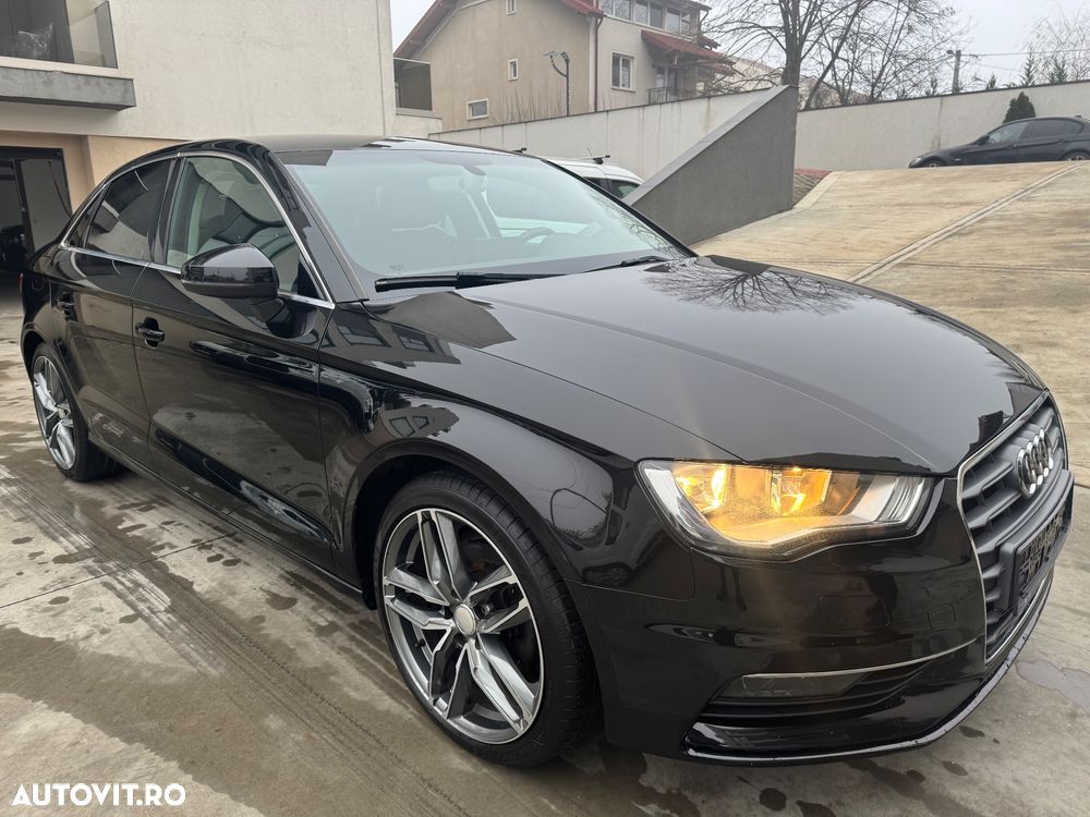 Audi A3 2.0 TDI ack S tronic - 5