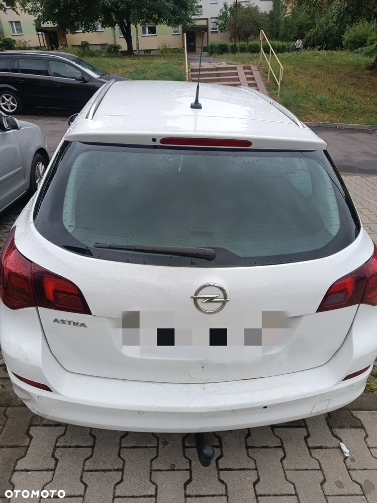 Opel Astra - 8