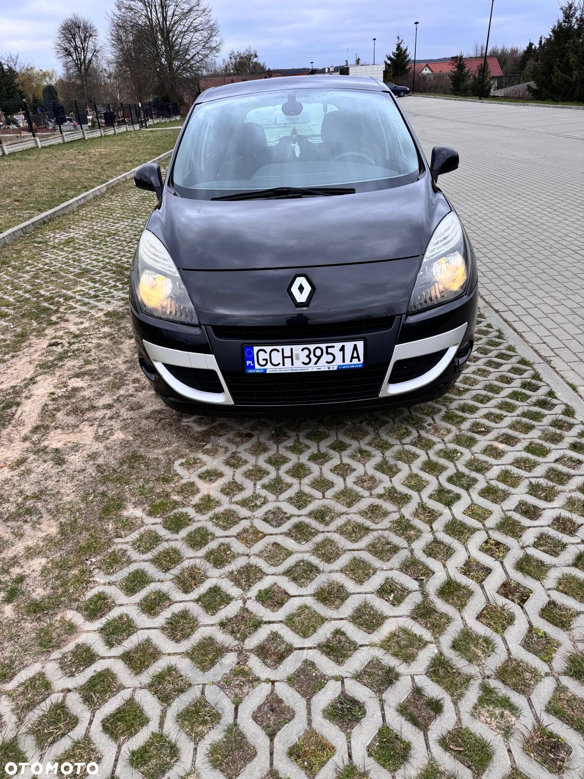 Renault Scenic - 4