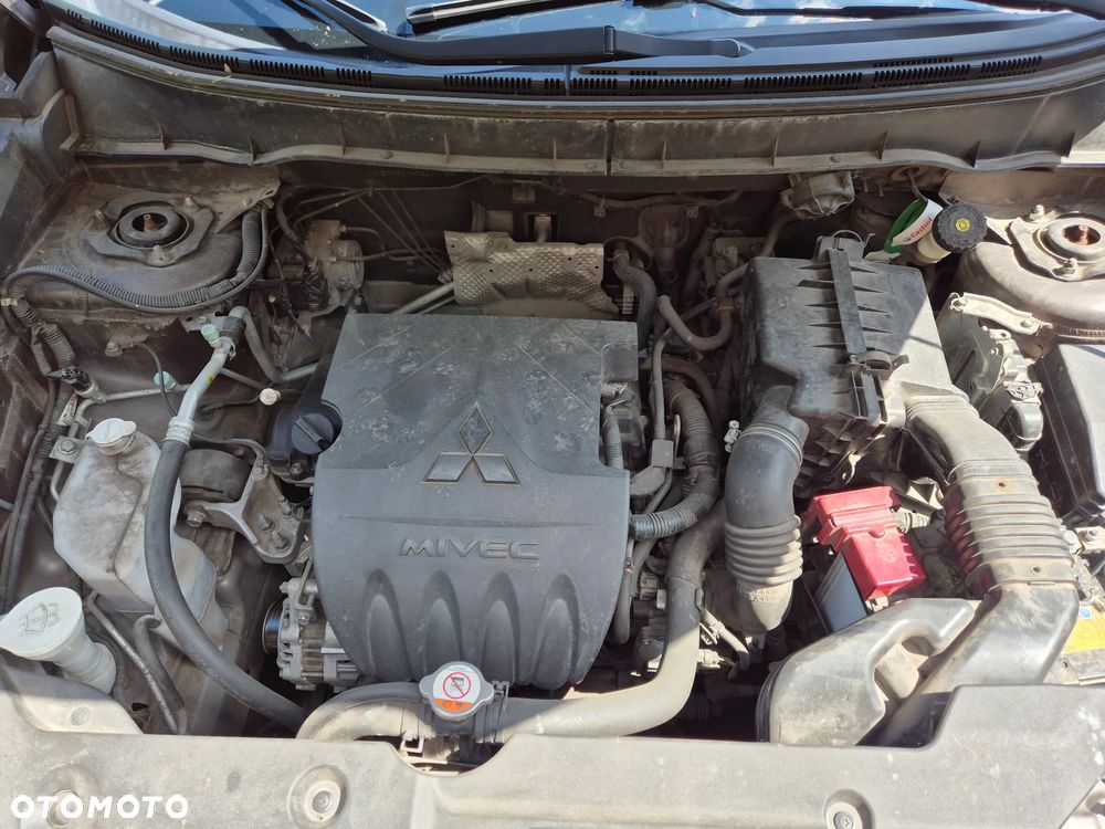 Mitsubishi ASX 1.6 Invite - 9