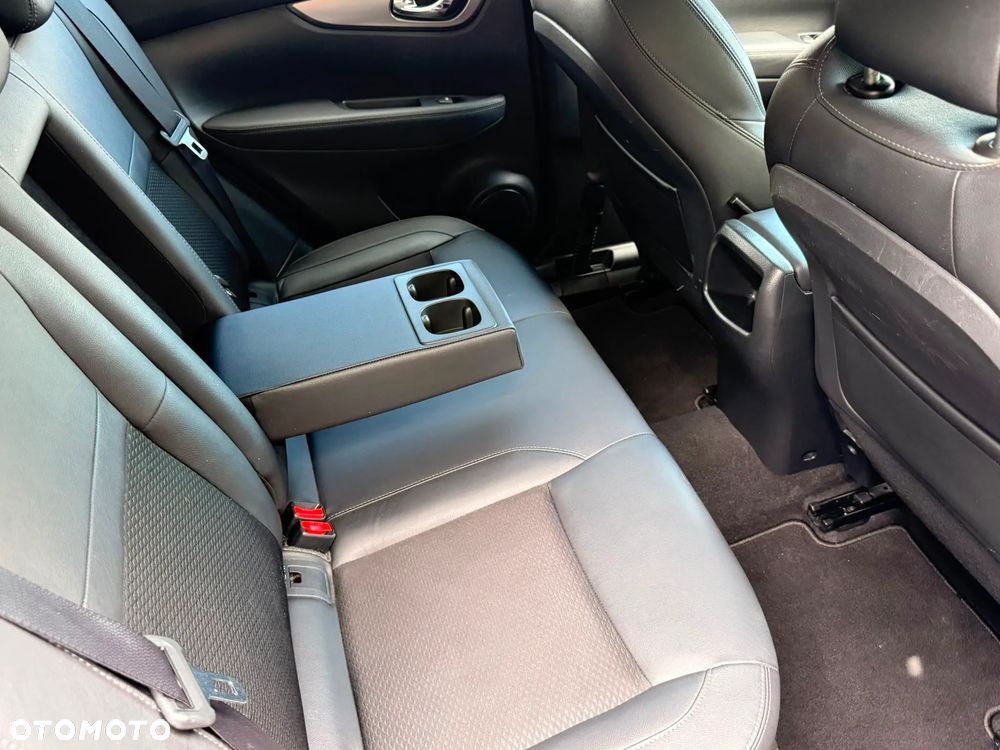 Nissan Qashqai 1.5 dCi Tekna+ DCT - 7