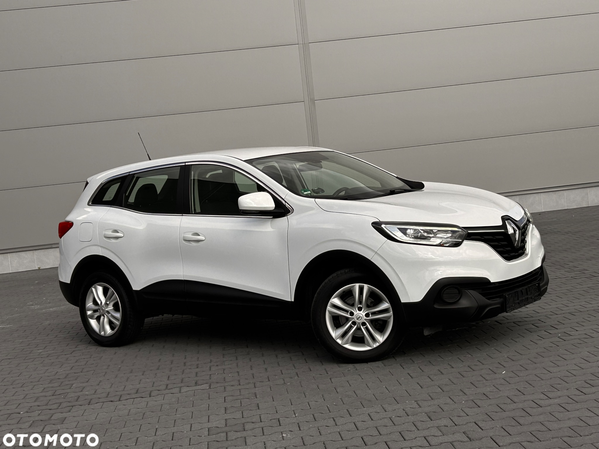 Renault Kadjar 1.2 Energy TCe Adventure - 9