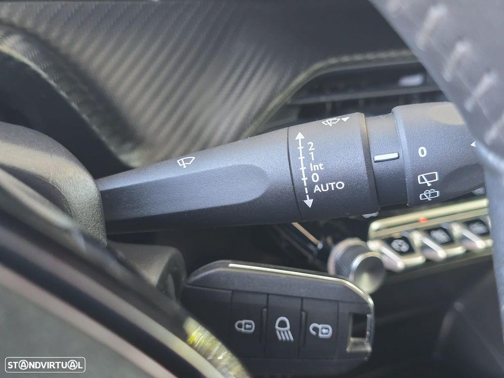 Peugeot 2008 1.2 PureTech Style - 18